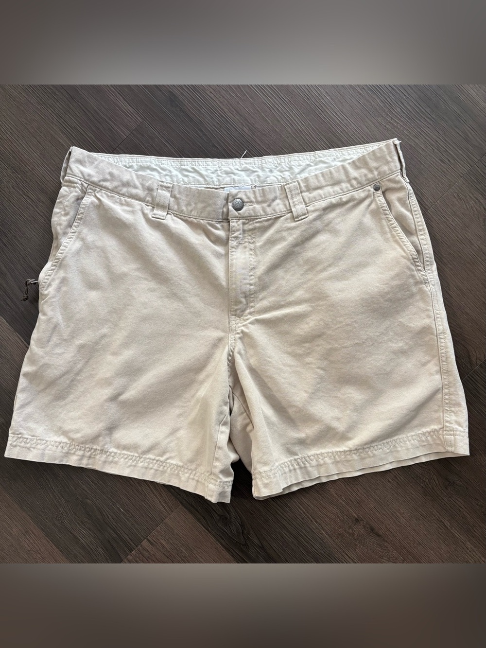 Columbia Men's Light Khaki Flat-Front Shorts